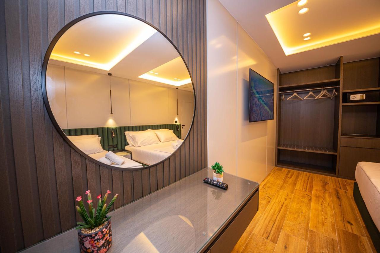 Hotel Lili-1 Σαράντα Εξωτερικό φωτογραφία